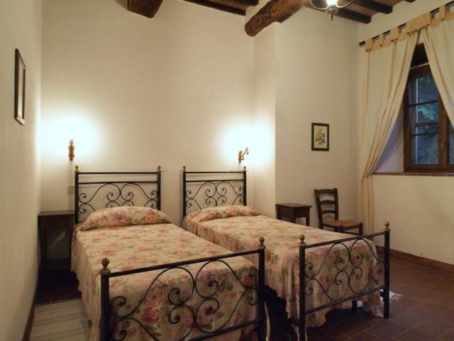 Castello Di Montalto Aparthotel Castelnuovo Berardenga Phòng bức ảnh