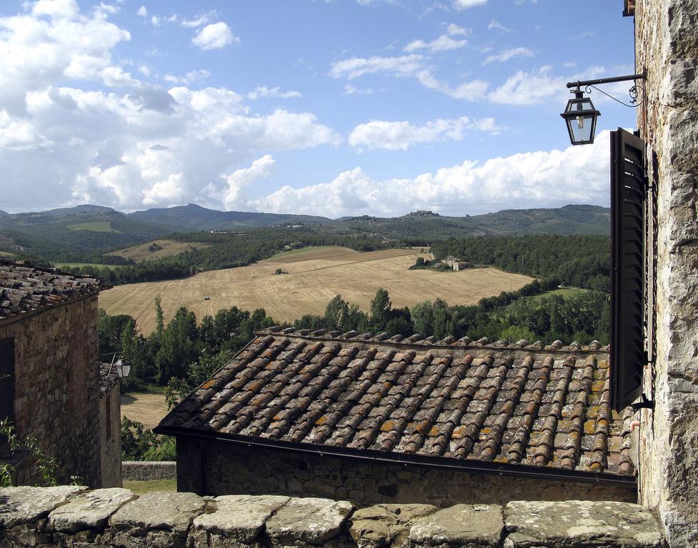 Castello Di Montalto Aparthotel Castelnuovo Berardenga Ngoại thất bức ảnh