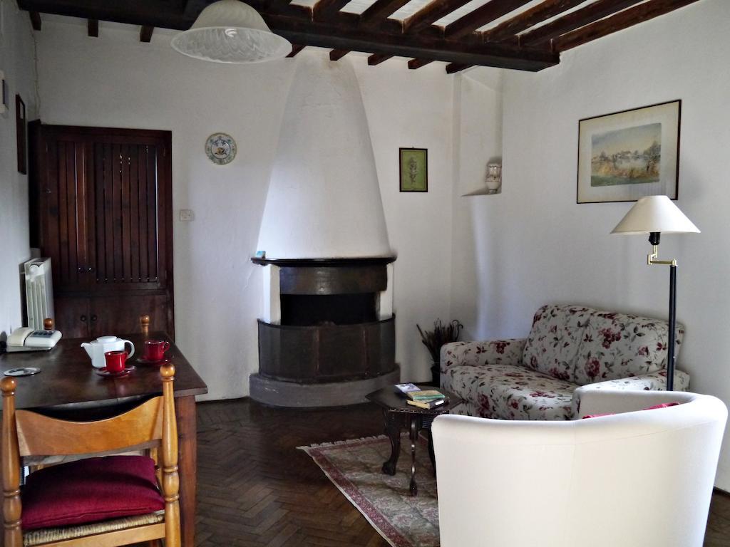 Castello Di Montalto Aparthotel Castelnuovo Berardenga Phòng bức ảnh